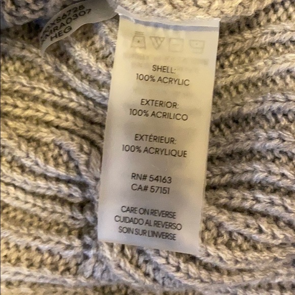 NWT Calvin Klein Sweater - Picture 4 of 5